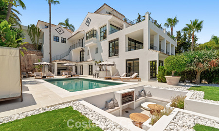 Stately luxury villa for sale in a desirable residential area in the heart of Nueva Andalucia, Marbella 790401