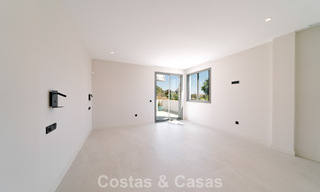 Move-in ready, new-build villa with contemporary architecture for sale with sea viewa and within walking distance of the beach in Estepona 786257 