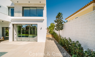 Move-in ready, new-build villa with contemporary architecture for sale with sea viewa and within walking distance of the beach in Estepona 786259 