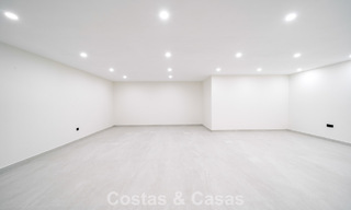 Move-in ready, new-build villa with contemporary architecture for sale with sea viewa and within walking distance of the beach in Estepona 786266 