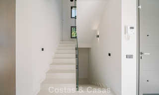 Move-in ready, new-build villa with contemporary architecture for sale with sea viewa and within walking distance of the beach in Estepona 786283 