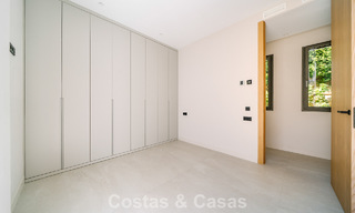 Move-in ready, new-build villa with contemporary architecture for sale with sea viewa and within walking distance of the beach in Estepona 786294 