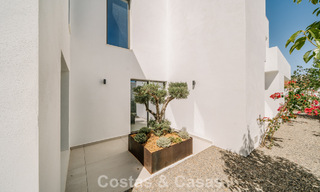 Move-in ready, new-build villa with contemporary architecture for sale with sea viewa and within walking distance of the beach in Estepona 786297 