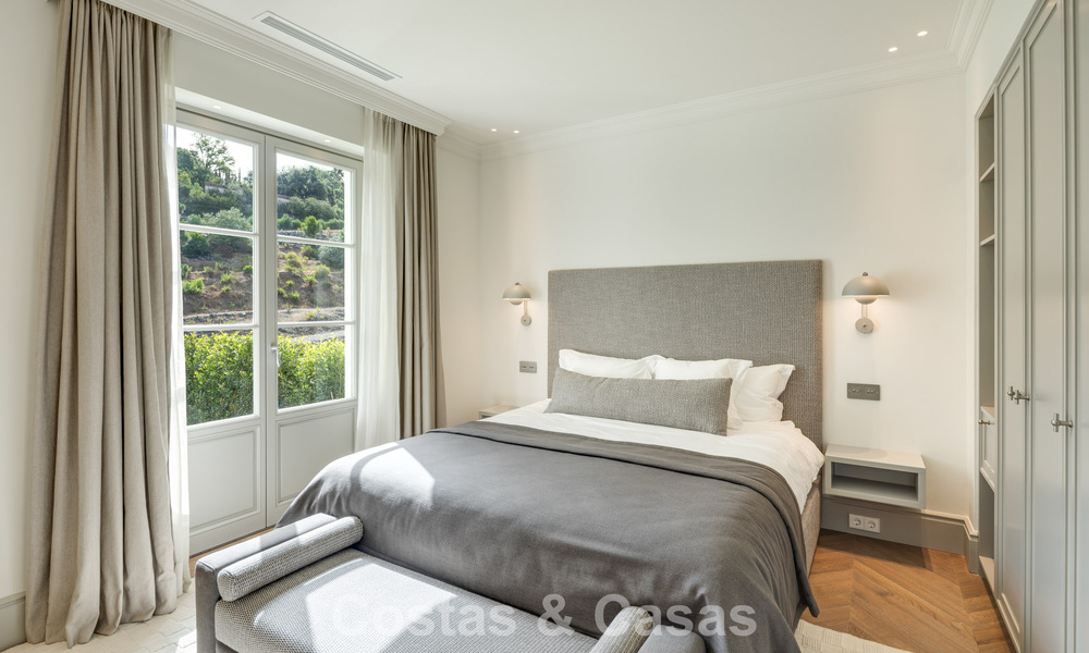 Sublime boutique villa for sale, surrounded by lush greenery in the exclusive La Zagaleta resort in Marbella - Benahavis 786140
