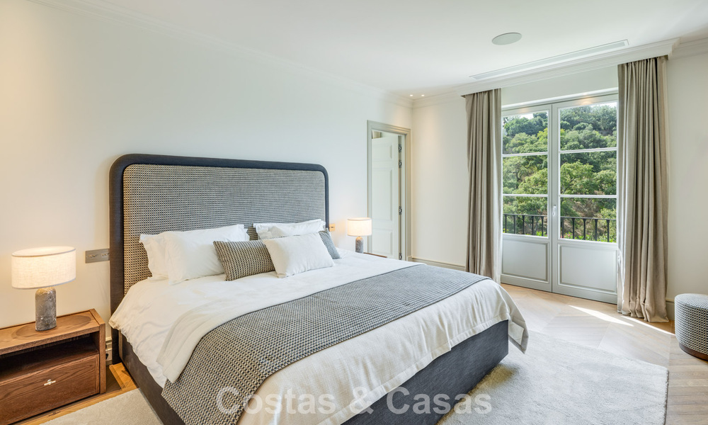 Sublime boutique villa for sale, surrounded by lush greenery in the exclusive La Zagaleta resort in Marbella - Benahavis 786143