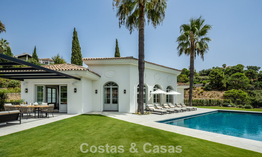 Sublime boutique villa for sale, surrounded by lush greenery in the exclusive La Zagaleta resort in Marbella - Benahavis 786168