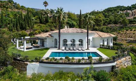 Sublime boutique villa for sale, surrounded by lush greenery in the exclusive La Zagaleta resort in Marbella - Benahavis 786177