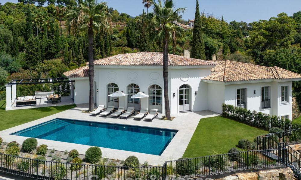 Sublime boutique villa for sale, surrounded by lush greenery in the exclusive La Zagaleta resort in Marbella - Benahavis 786178