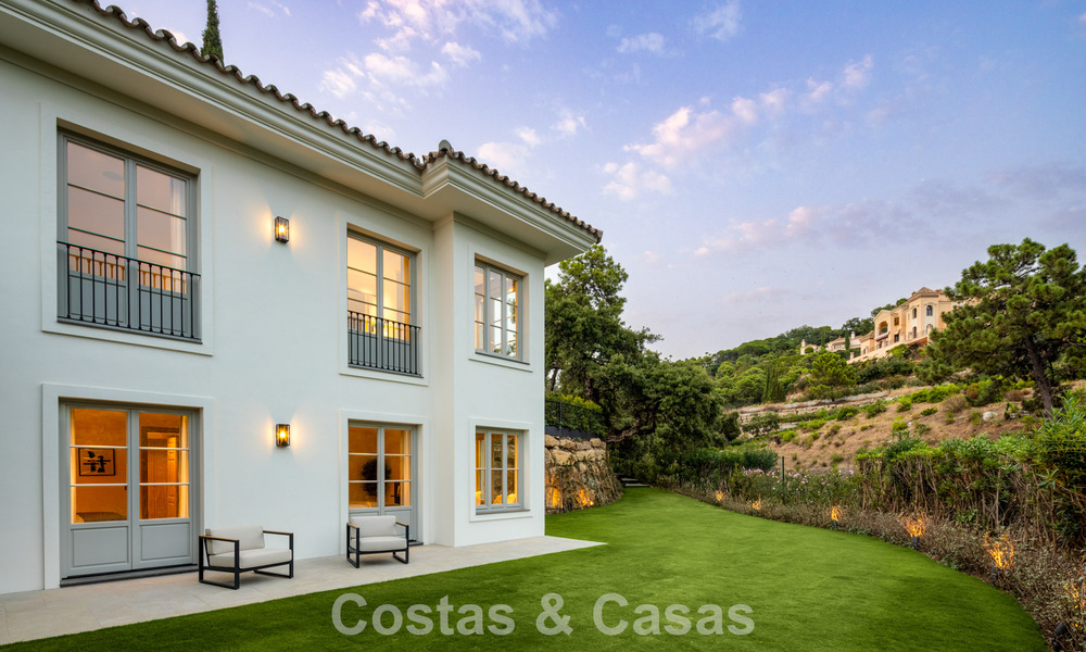 Sublime boutique villa for sale, surrounded by lush greenery in the exclusive La Zagaleta resort in Marbella - Benahavis 786179