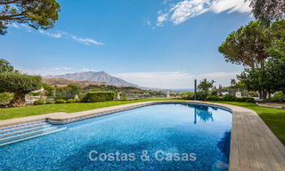 Spacious villa with sea views and a separate guest apartment for sale in El Madroñal in Benahavis - Marbella 786462 