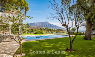 Spacious villa with sea views and a separate guest apartment for sale in El Madroñal in Benahavis - Marbella 786480 