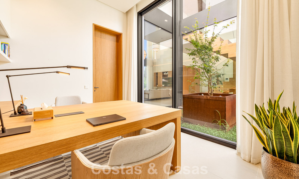Sophisticated luxury villa for sale close to amenities in Guadalmina and San Pedro, Marbella 786547