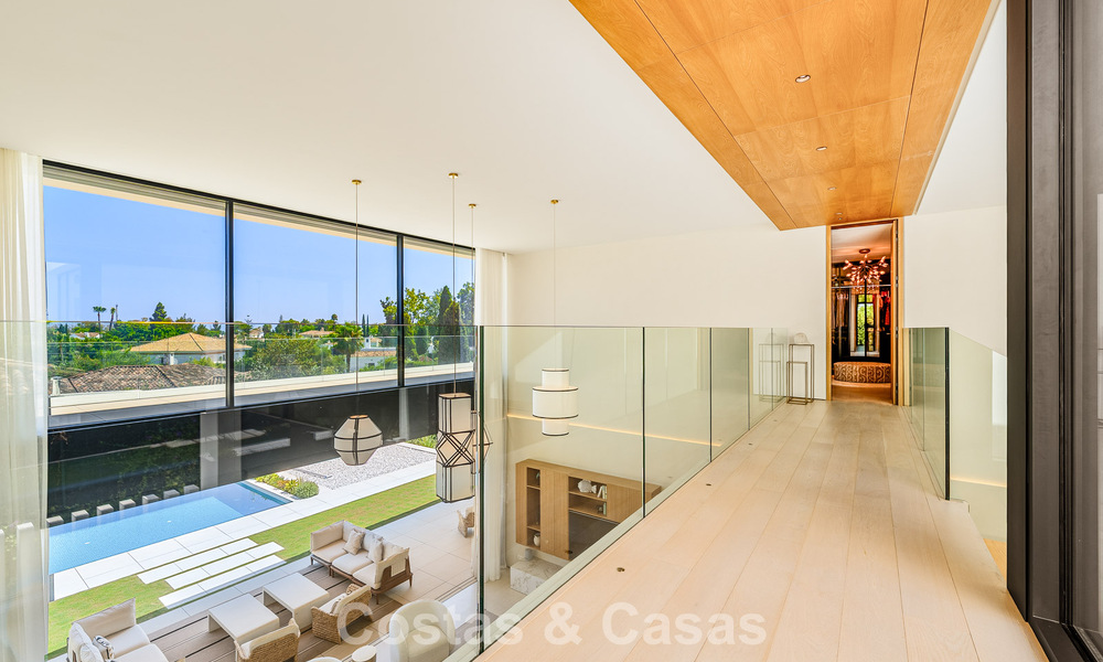 Sophisticated luxury villa for sale close to amenities in Guadalmina and San Pedro, Marbella 786548