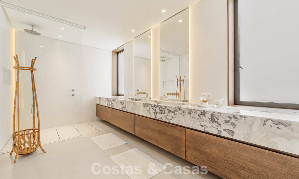 Sophisticated luxury villa for sale close to amenities in Guadalmina and San Pedro, Marbella 786560