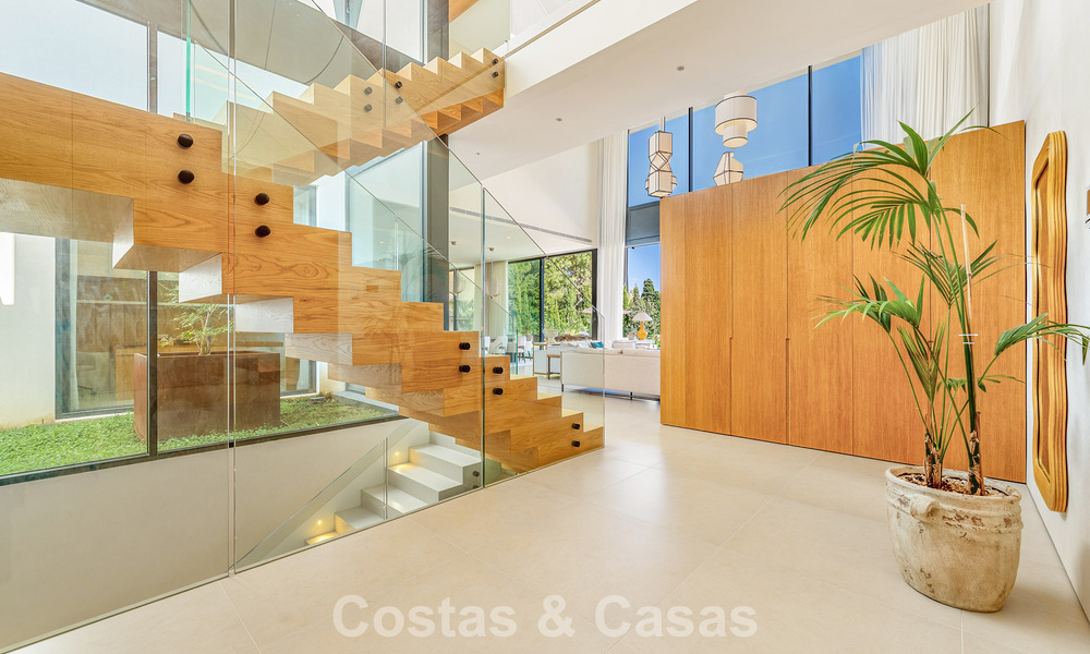 Sophisticated luxury villa for sale close to amenities in Guadalmina and San Pedro, Marbella 786566