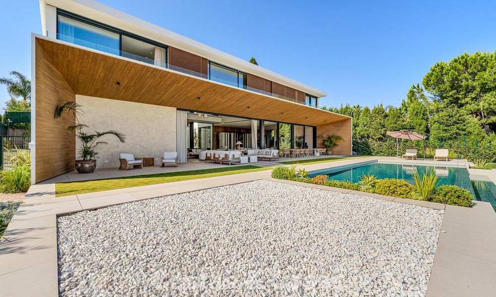 Sophisticated luxury villa for sale close to amenities in Guadalmina and San Pedro, Marbella 786583