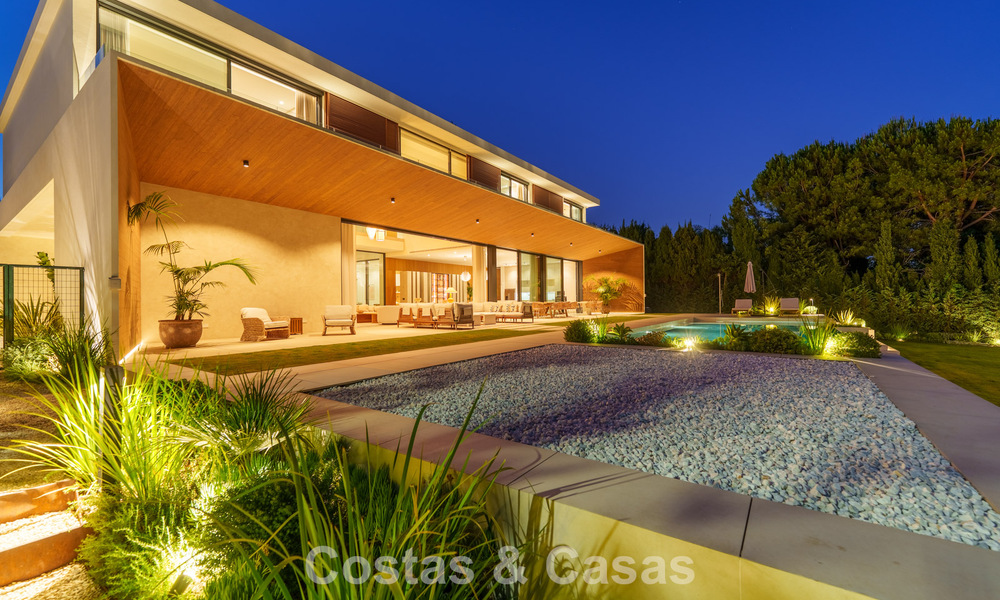 Sophisticated luxury villa for sale close to amenities in Guadalmina and San Pedro, Marbella 786598