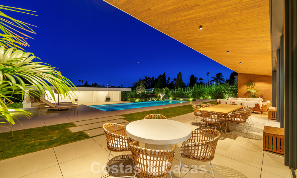 Sophisticated luxury villa for sale close to amenities in Guadalmina and San Pedro, Marbella 786599