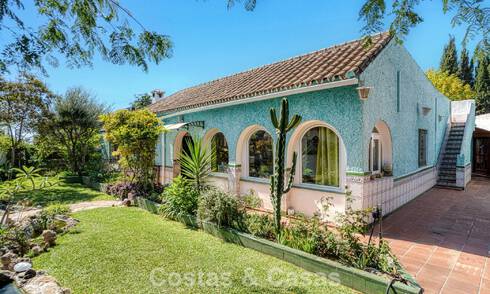 Unique, spacious single-story house with many possibilities, centrally located in Marbella town 786517