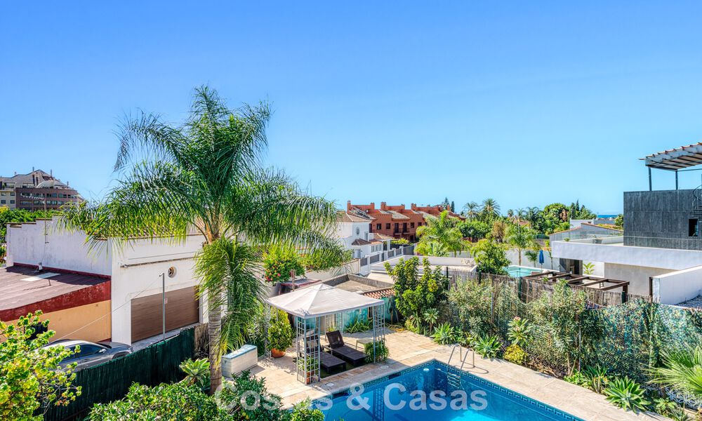 Unique, spacious single-story house with many possibilities, centrally located in Marbella town 786520