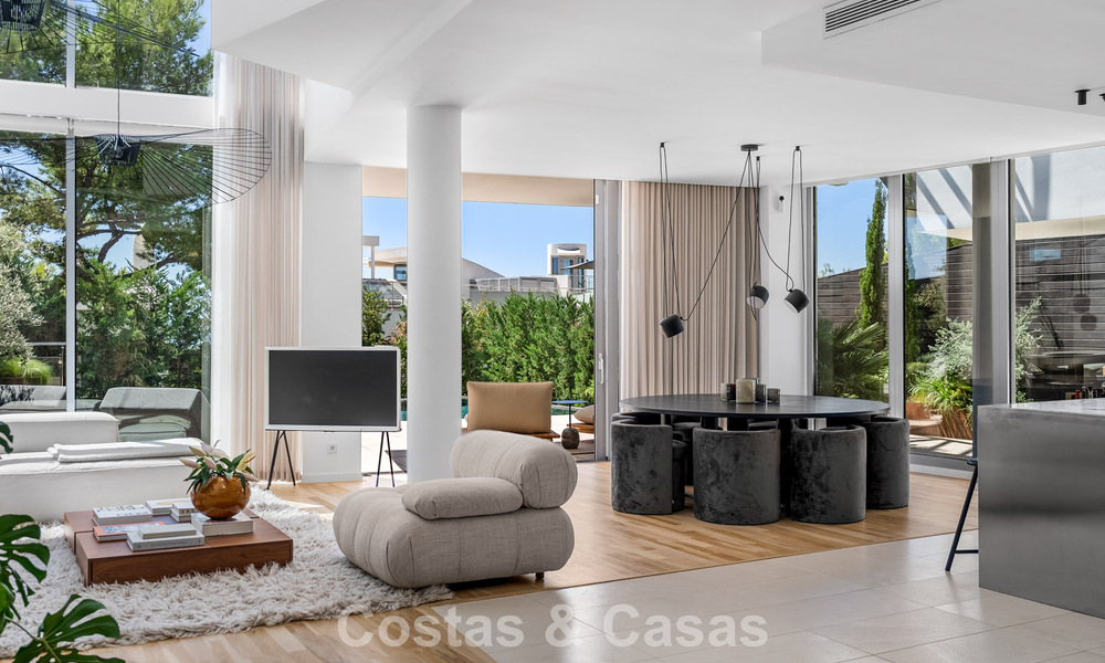 Move-in ready, modernist luxury house with private pool for sale in Sierra Blanca on Marbella's Golden Mile 786661