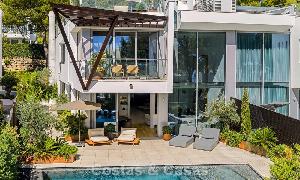 Move-in ready, modernist luxury house with private pool for sale in Sierra Blanca on Marbella's Golden Mile 786664