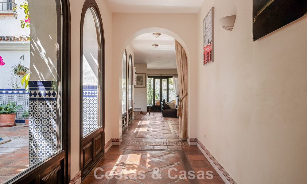 Traditional Spanish finca for sale in a green setting on Lake Istan, near Marbella, Costa del Sol 786619