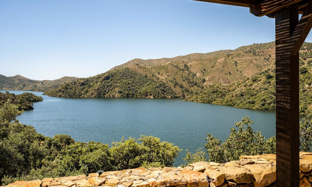 Traditional Spanish finca for sale in a green setting on Lake Istan, near Marbella, Costa del Sol 786635