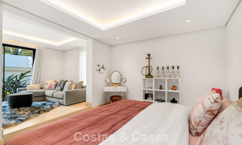 Modernist, single-story luxury villa for sale just steps from the beach east of Marbella center 786791