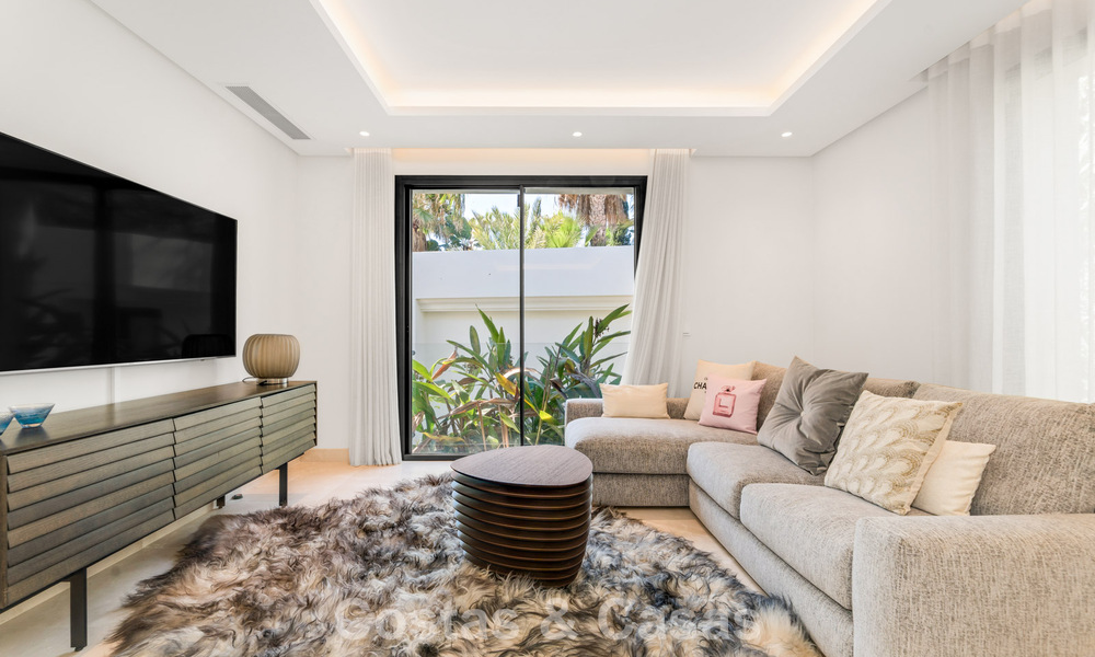 Modernist, single-story luxury villa for sale just steps from the beach east of Marbella center 786792