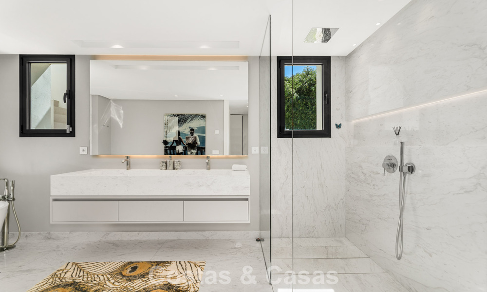 Modernist, single-story luxury villa for sale just steps from the beach east of Marbella center 786794