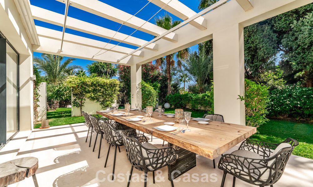 Modernist, single-story luxury villa for sale just steps from the beach east of Marbella center 786796