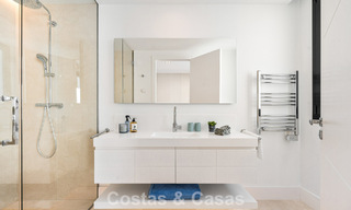 Modernized family villa for sale in a desirable golf setting in Nueva Andalucia, Marbella 786814 