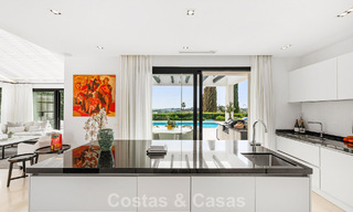 Modernized family villa for sale in a desirable golf setting in Nueva Andalucia, Marbella 786822 