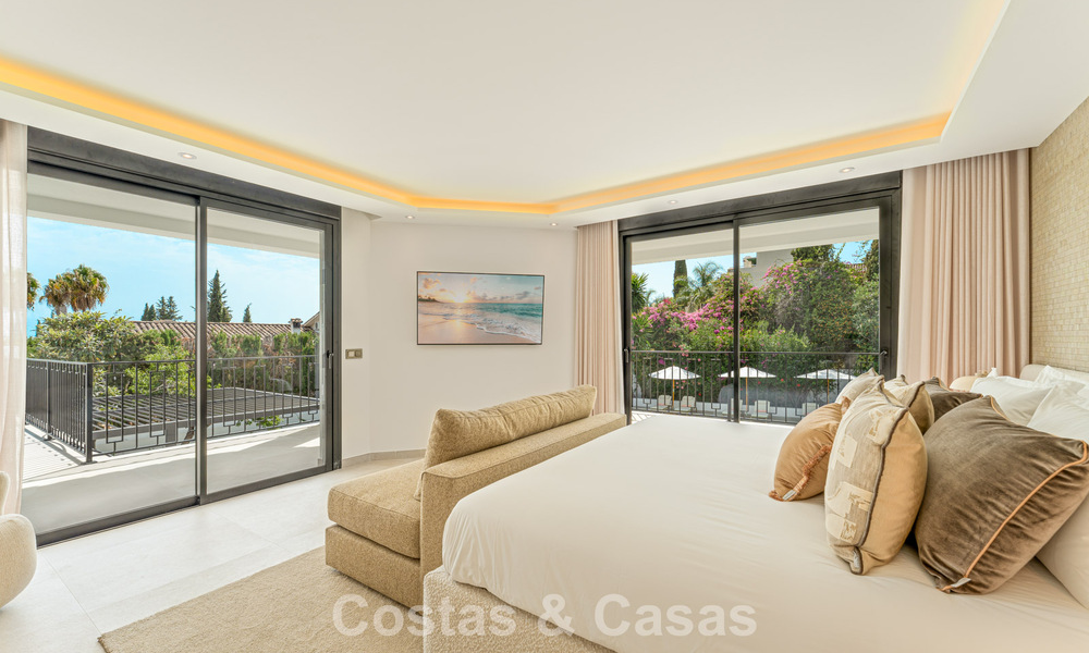 Luxuriously renovated villa with sea views for sale on Marbella's Golden Mile 786912