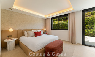 Luxuriously renovated villa with sea views for sale on Marbella's Golden Mile 786920 