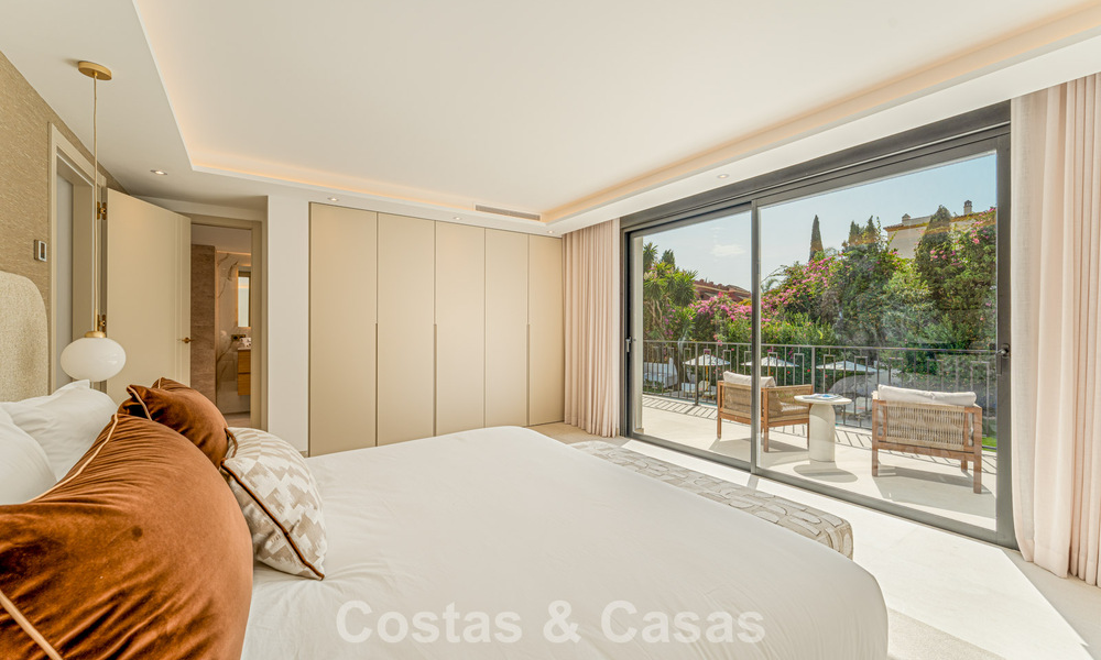 Luxuriously renovated villa with sea views for sale on Marbella's Golden Mile 786922