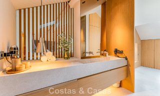 Contemporary duplex penthouse for sale in a gated urbanization on Marbella's prestigious Golden Mile 786975 