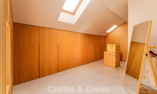 Contemporary duplex penthouse for sale in a gated urbanization on Marbella's prestigious Golden Mile 786989 