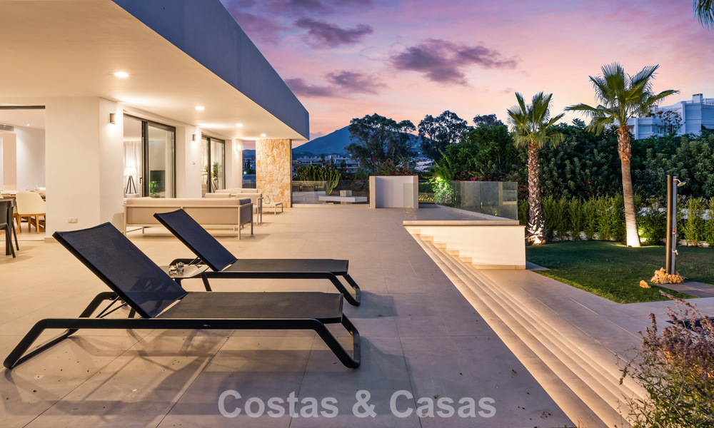 Modern Mediterranean luxury villa for sale close to all amenities in Guadalmina and San Pedro, Marbella 786844