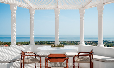 Contemporary renovated penthouse with private pool and panoramic sea views for sale on Marbella's Golden Mile 787018