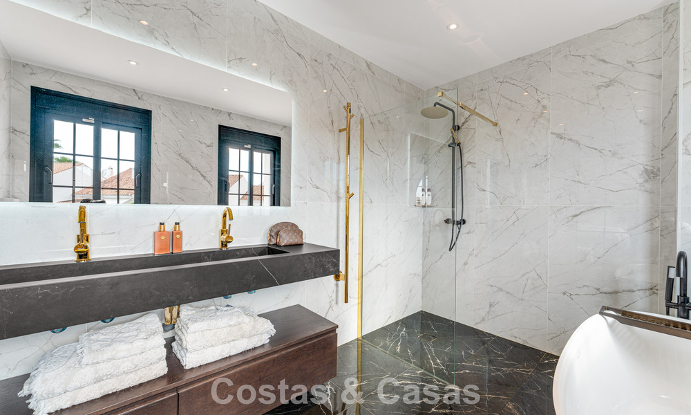 Luxurious, modern Mediterranean villa for sale close to all amenities on the New Golden Mile near San Pedro - Marbella 787057