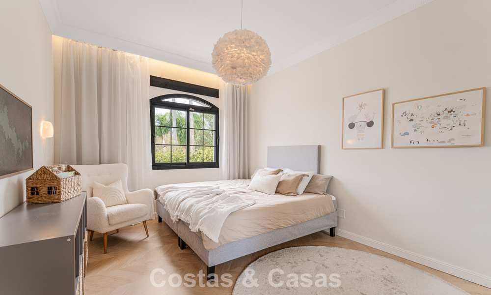 Luxurious, modern Mediterranean villa for sale close to all amenities on the New Golden Mile near San Pedro - Marbella 787063