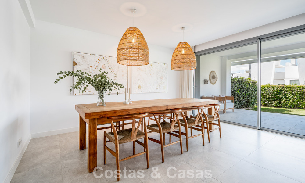 Move-in ready, modern, spacious 4-bedroom apartment for sale with a large private garden in a luxury resort east of Marbella center 787093