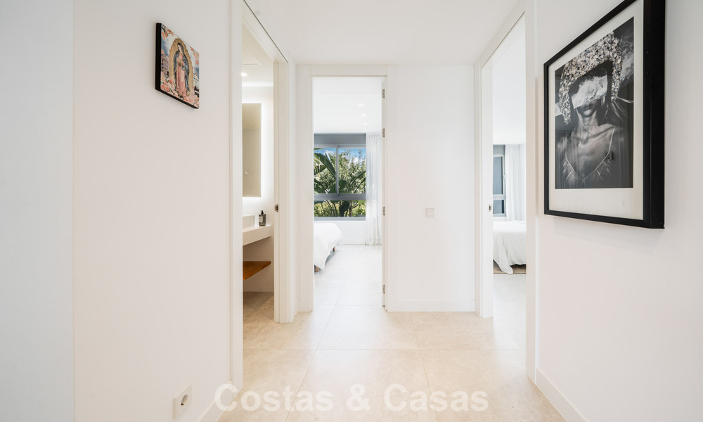 Move-in ready, modern, spacious 4-bedroom apartment for sale with a large private garden in a luxury resort east of Marbella center 787099