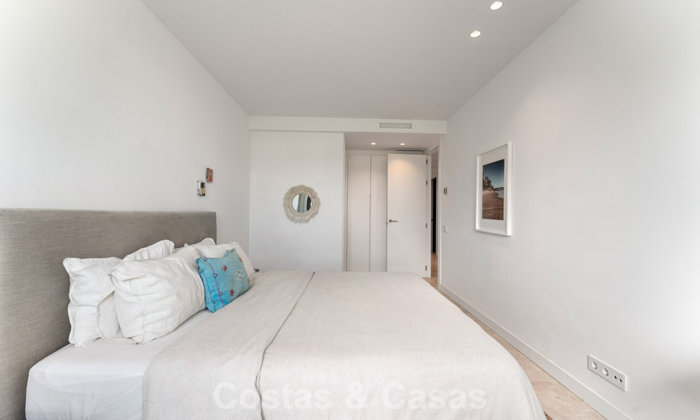 Move-in ready, modern, spacious 4-bedroom apartment for sale with a large private garden in a luxury resort east of Marbella center 797842