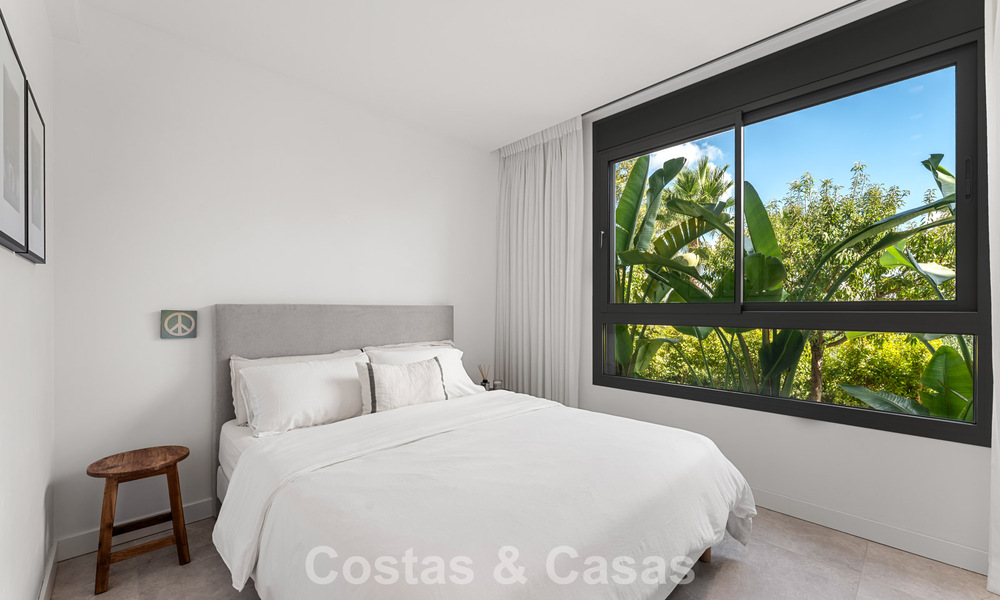 Move-in ready, modern, spacious 4-bedroom apartment for sale with a large private garden in a luxury resort east of Marbella center 797843