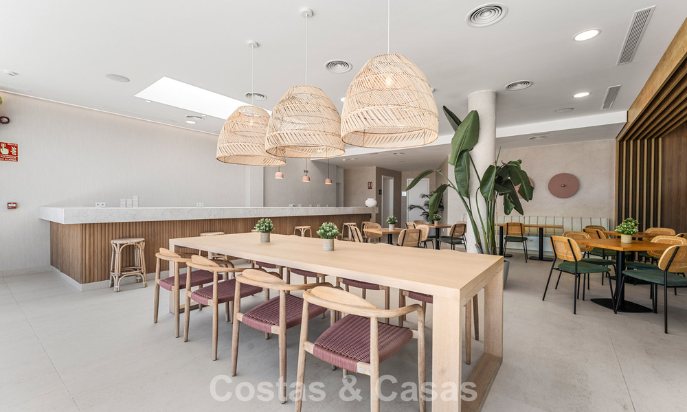Move-in ready, modern, spacious 4-bedroom apartment for sale with a large private garden in a luxury resort east of Marbella center 797846