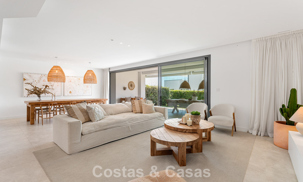 Move-in ready, modern, spacious 4-bedroom apartment for sale with a large private garden in a luxury resort east of Marbella center 797857