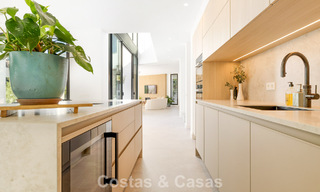 Move-in ready luxury villa with contemporary architecture for sale on the beachside east of Marbella center 787173 